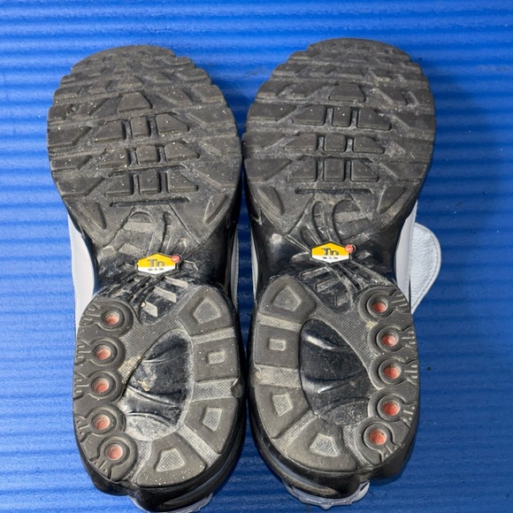 Size 11- Men’s Nike Air Max Plus Tiempo 'Wolf Grey Black' HM6850-001 - Picture 8 of 8